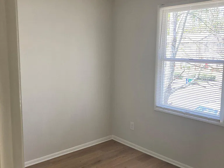 2893 Royal Path Ct — Photo 10