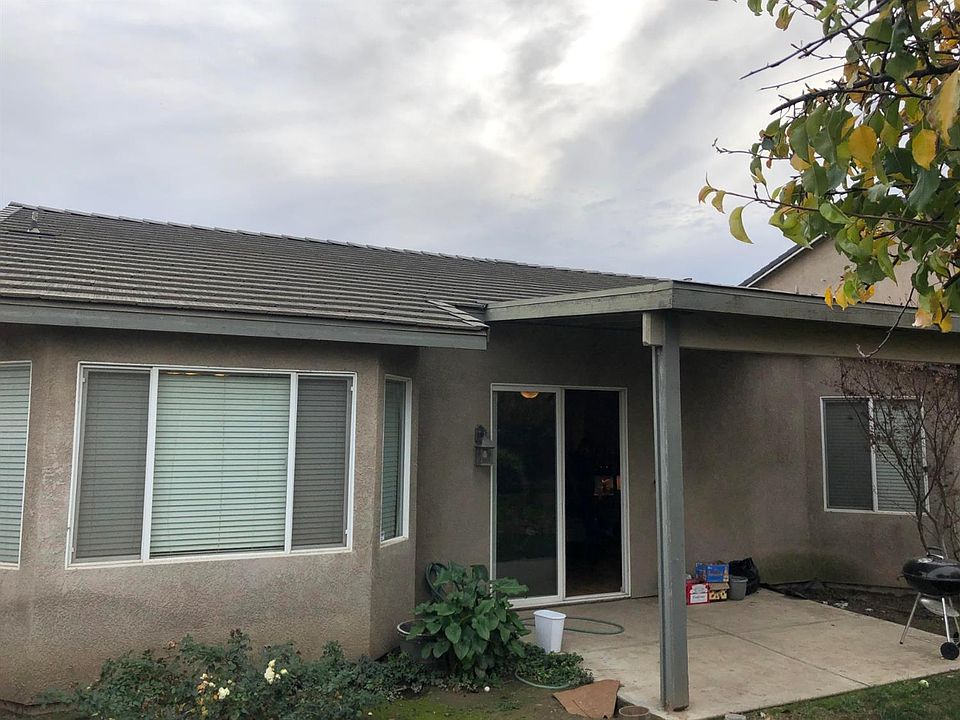 2nd image of 4222 SE Cambridge Avenue