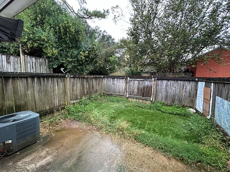 1254 Continental Ct — Photo 15