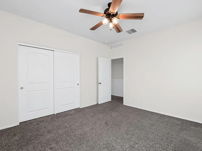 30915 W Amelia Ave — Photo 37