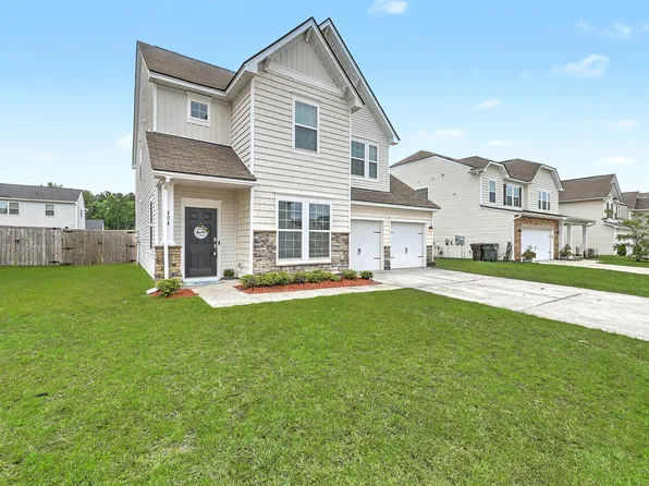 404 Philbrick Dr, Goose Creek, SC 29445