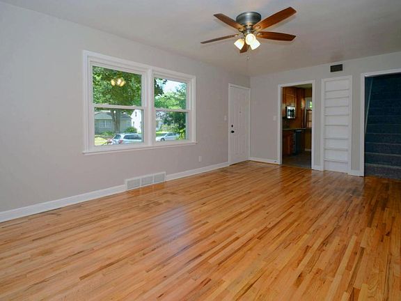 4th image of 286 Hazelwood St