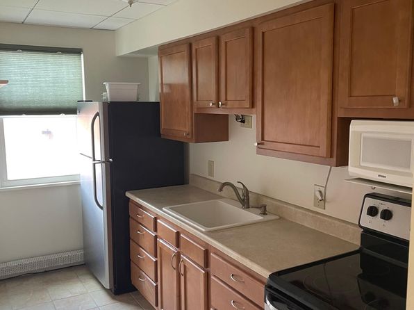 13781 Cedar Rd APT 101