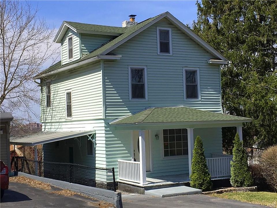 1st image of 222 Beattie St