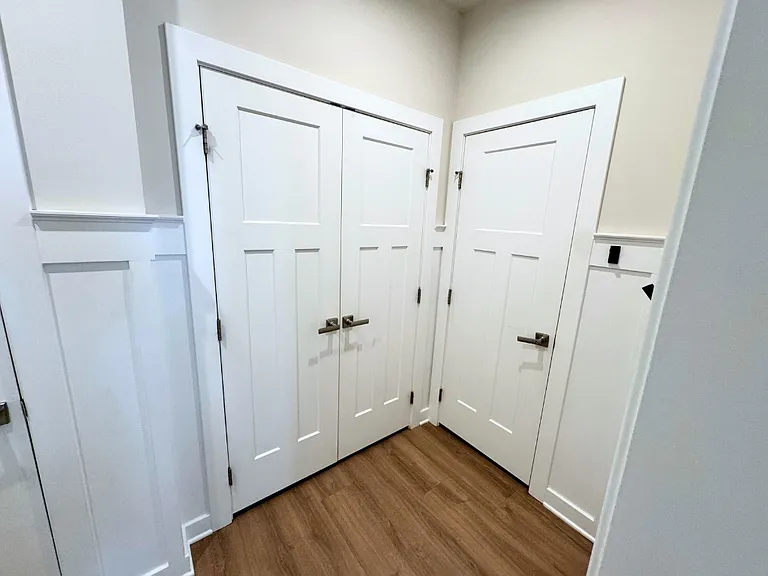 232 Regency Dr — Photo 16