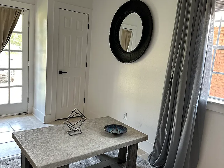 6614 Pontchartrain Blvd — Photo 15