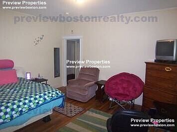 3rd image of (Undisclosed Address)