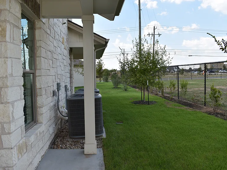 Windermere Parke Garden Villas — Photo 49