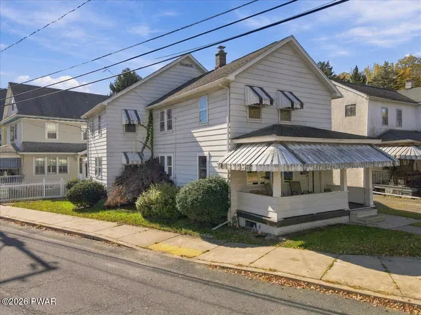 135 Monroe St, Archbald, PA 18403