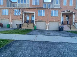 878 Scollard Ct #8, Mississauga, ON L5V 2R5