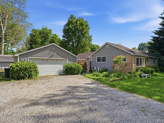 3rd image of 3652 Norman Rd