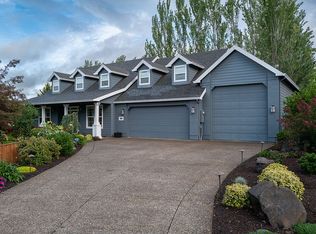 127 Hazelnut Dr, Newberg, OR 97132