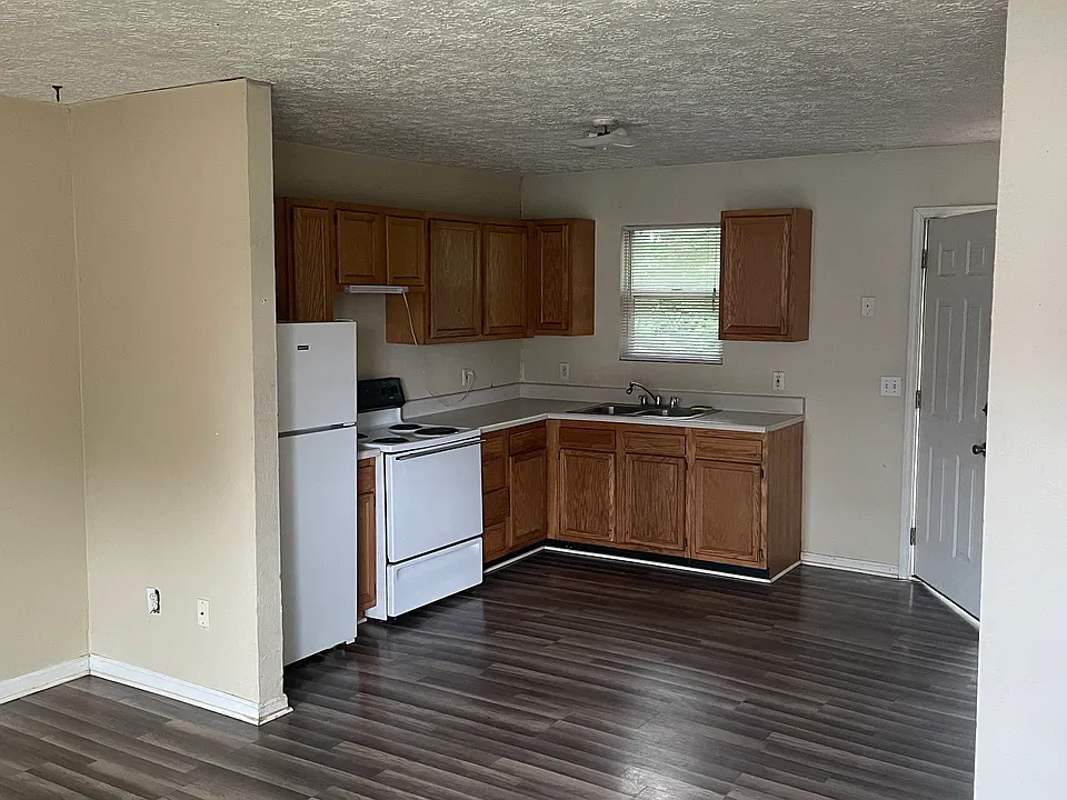 220 S Market St #222