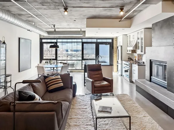 525 3rd St #213, Minneapolis, MN 55401