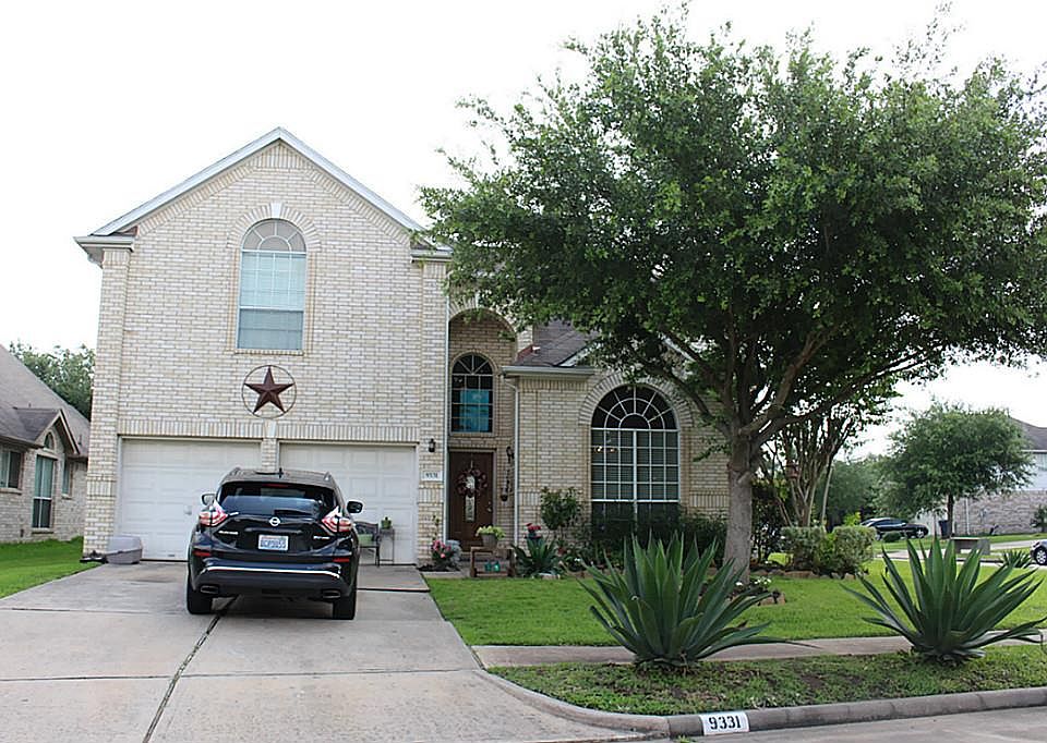 1st image of 9331 Eaglewood Shadow Ct