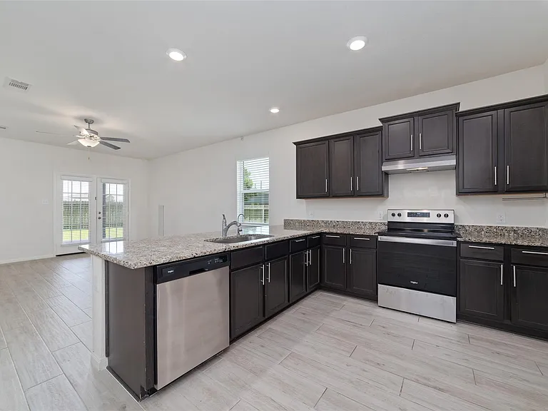 3000 Iron Woods Dr — Photo 12