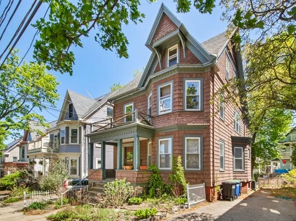 14 Tower St, Somerville, MA 02143