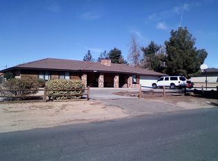 19160 Tehachapi Rd, Apple Valley, CA 92307
