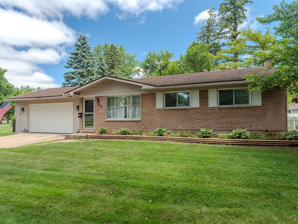 1st image of 625 Canterbury Dr