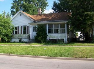 311 W Oak St, Fairbury, IL 61739