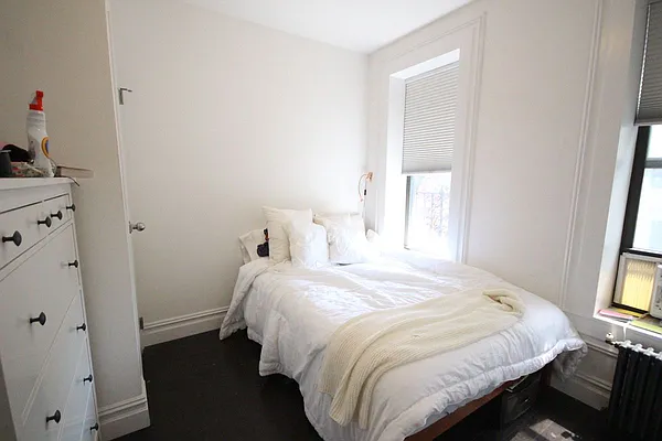 Rented by Compass | media 21