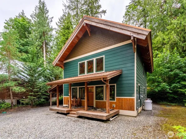 14058 Canyon Lane, Glacier, WA 98244