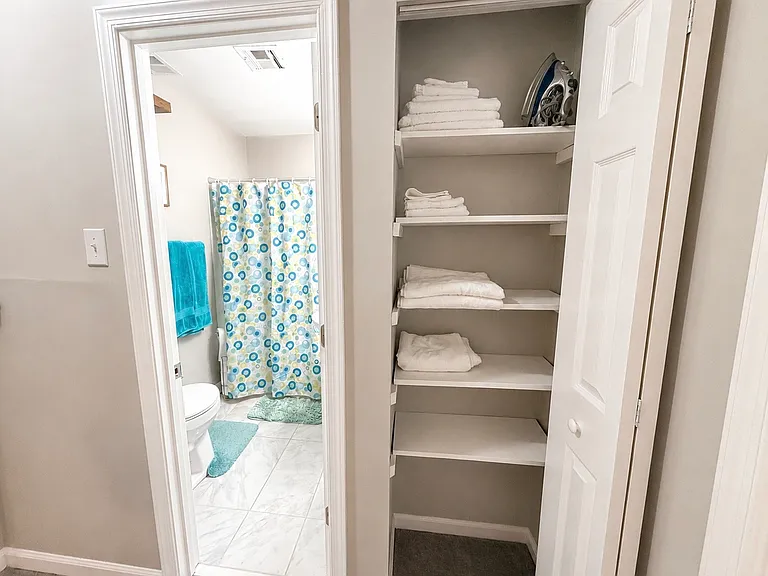 4610 Chiswell Dr — Photo 10