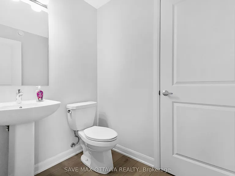 701 Glenroy Gilbert Dr #7 — Photo 7