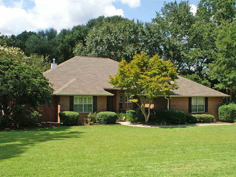 1st image of 2104 Crestdale Dr