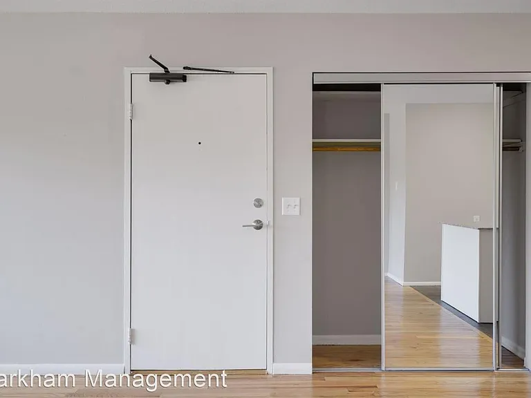 1349 Pennsylvania Ave — Photo 14