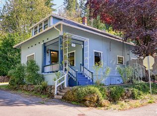 216 3rd Ave, Oregon City, OR 97045