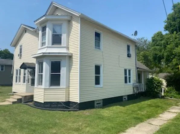 1201 South State Street, 1201 S State St Floor 1, Lockport, IL 60441