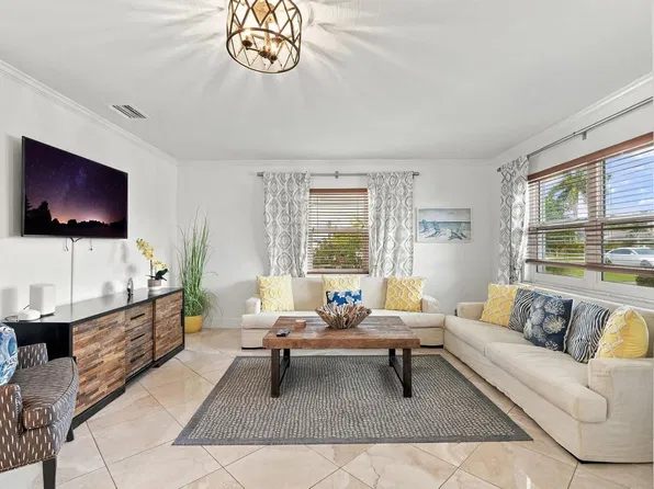 636 98th Ave N Floor 1-ID1073516P, Naples, FL 34108
