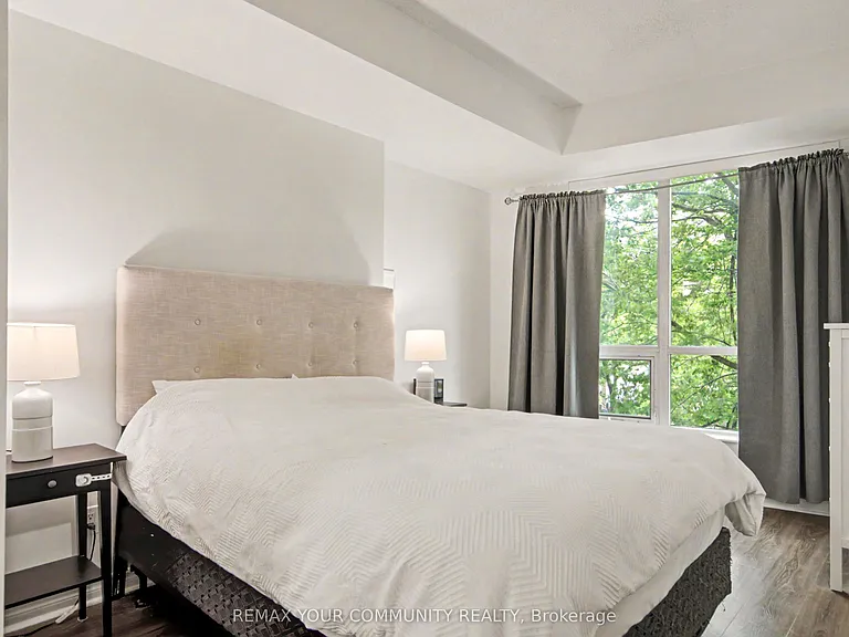231 Fort York Blvd #219 — Photo 17