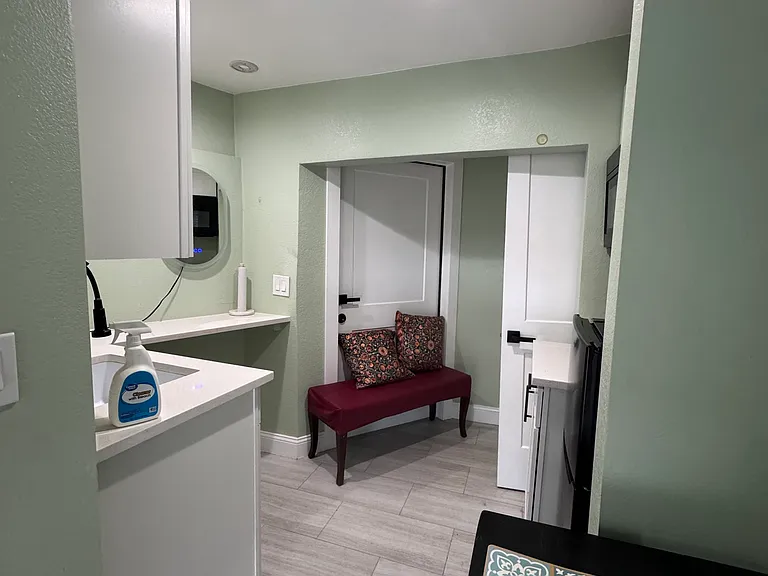 3305 N Cook St #B — Photo 12