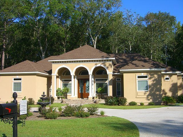 Front View with Circular Driveway
