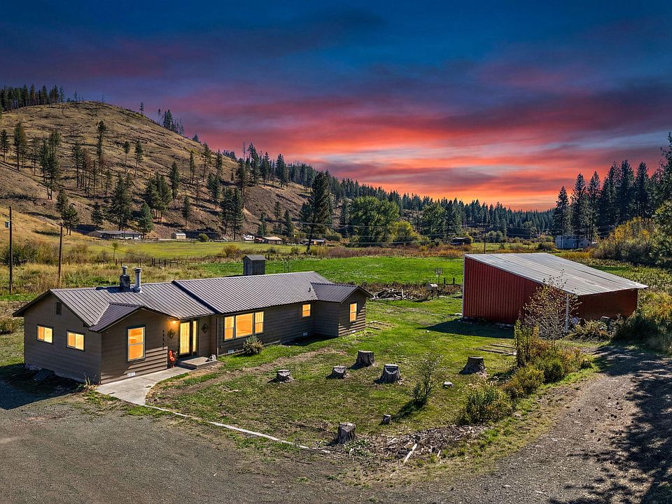 1st image of 60813 Canyon Creek Ln