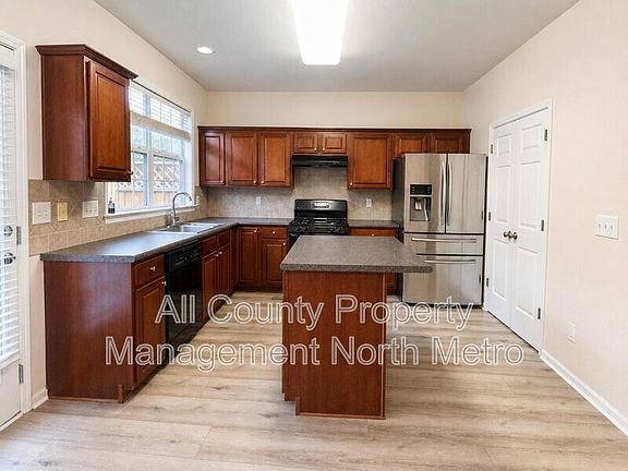 5th image of 1006 Whittington Way