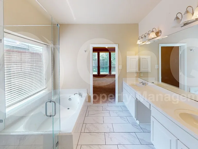 5836 Windy Meadow Ln — Photo 25