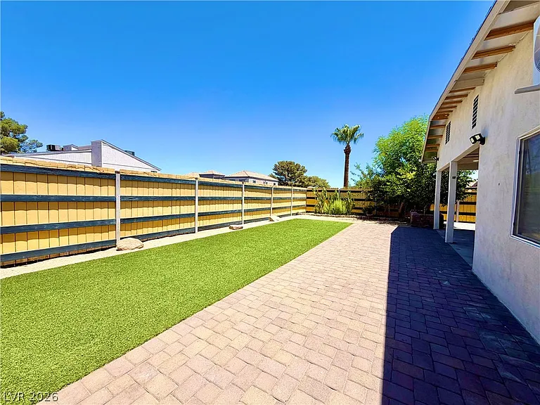6144 Rosalita Ave — Photo 20