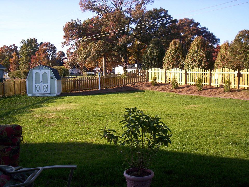 REAR OF HOME