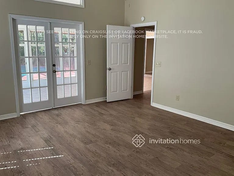 842 Shriver Cir — Photo 5