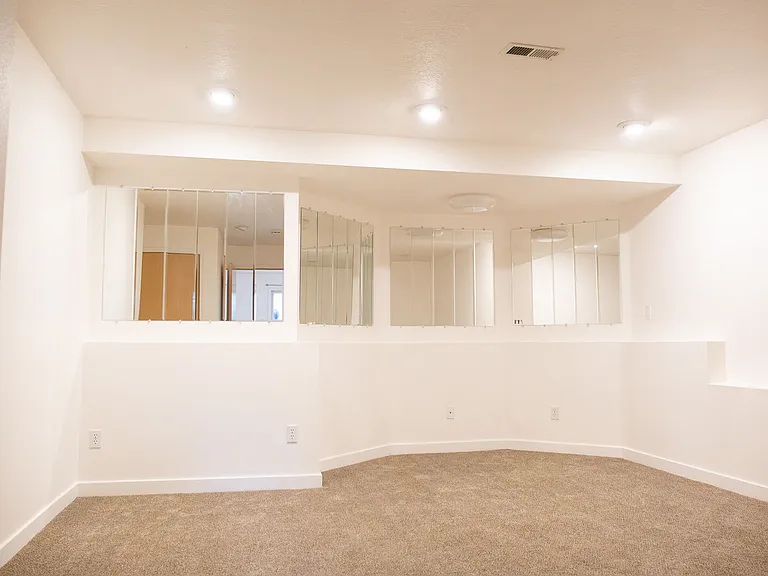 11320 SW Clifford St — Photo 28
