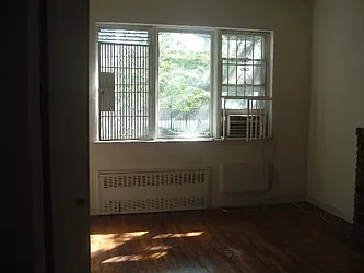 Rented by Jerry F Leazer LREB