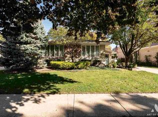 10333 Lockwood Ave, Oak Lawn, IL 60453