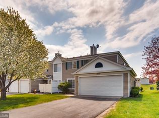 2005 Southcross Dr #1001, Burnsville, MN 55306