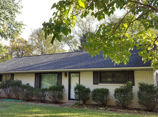 21341 Ruth St, Farmington Hills, MI 48336