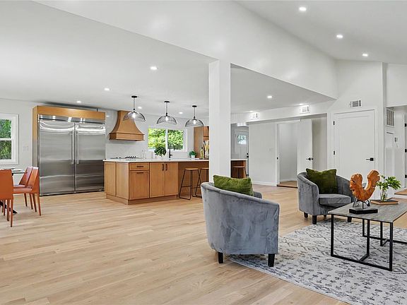 2nd image of 70 Yale Terrace