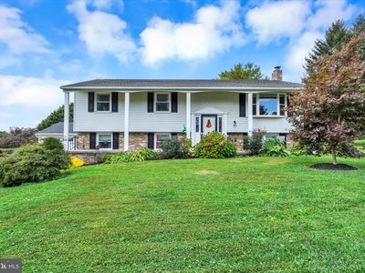 35 Independence Dr, New Freedom, PA, 17349