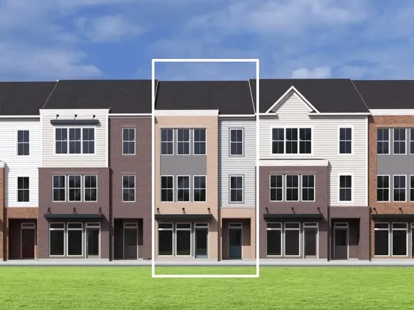 205 Halliford Ter NE, Leesburg, VA 20176